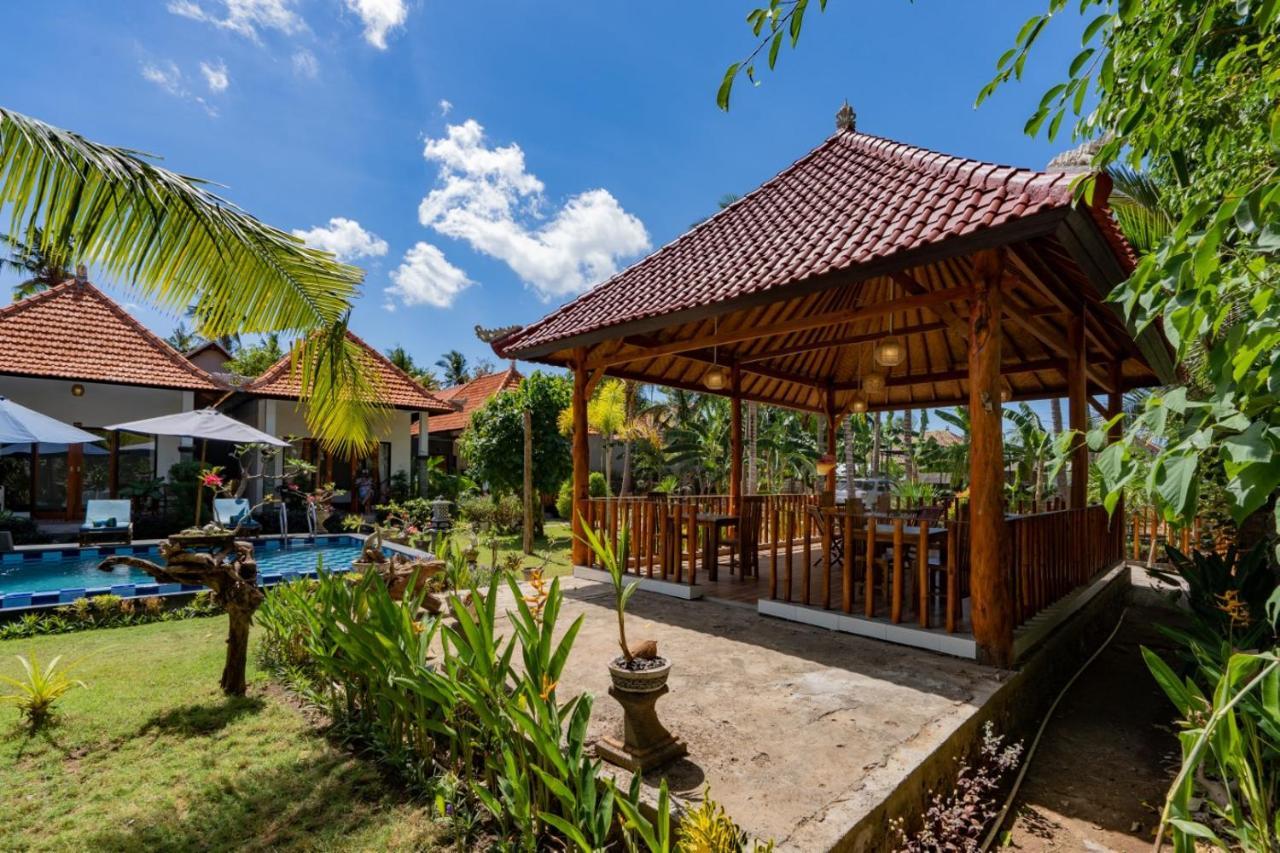Surya Maha Bungallo Toyapakeh Exterior photo