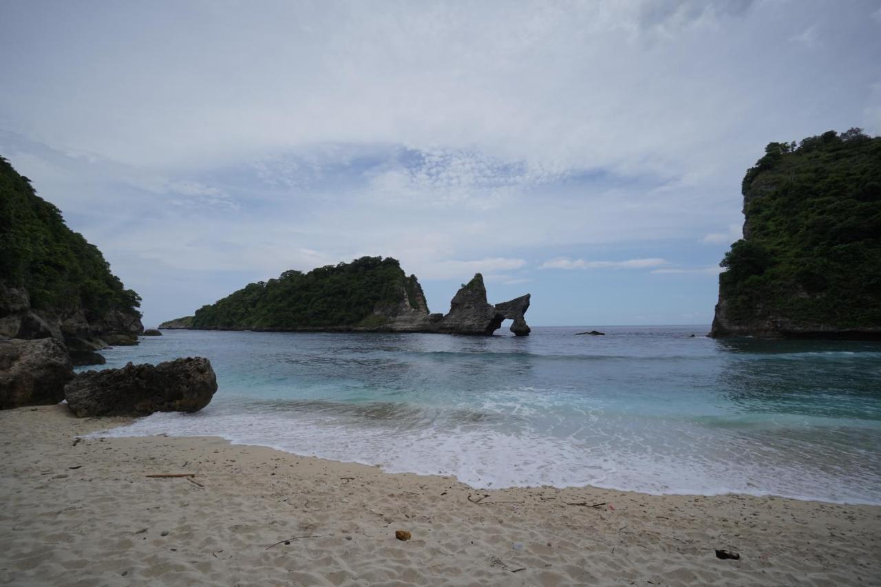 Surya Maha Bungallo Toyapakeh Exterior photo